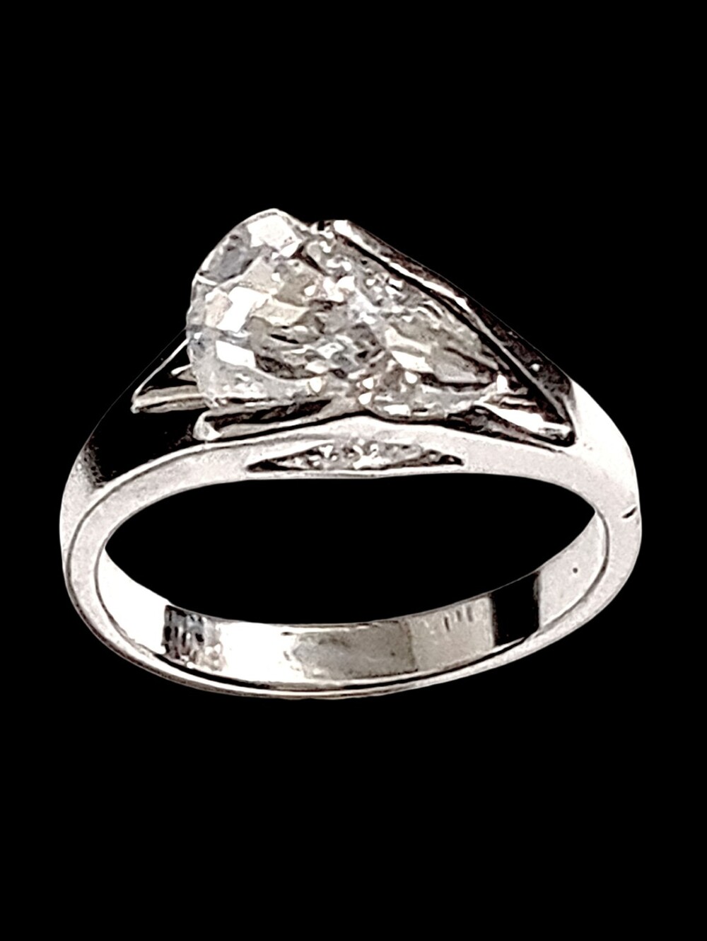 Silver Plated Unique Triple-Sided Prismatic Glass Statement Ring NWOT Size 6
